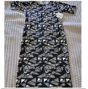 Lularoe Julia Black and White Geometric size XL